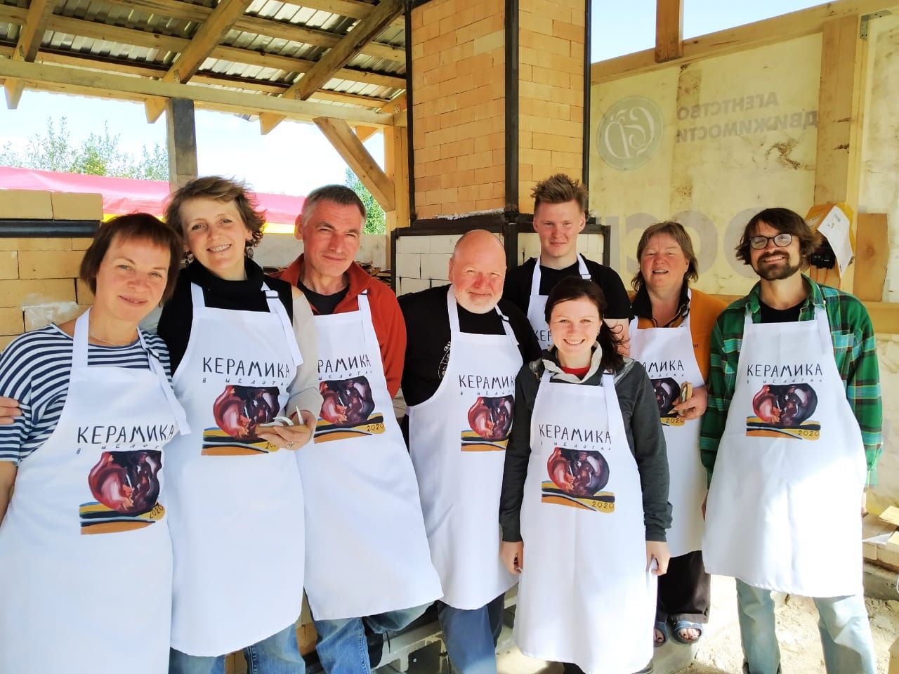 Единственную в России «поезд-печь» для обжига керамики построили в Верховажском селе Шелота